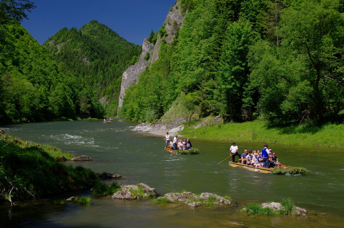 Slovakia_Photo Tour_Pieniny National Park_Dunajec river traditional sailing Slovakia_Photo Tour_Pieniny National Park_Dunajec river traditional sailing