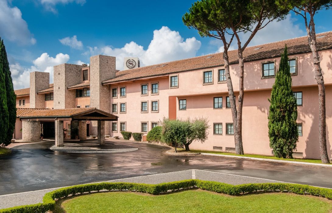 Sheraton_Parco_de_Medici_Rome_Hotel-Rom-Aussenansicht-7-167749