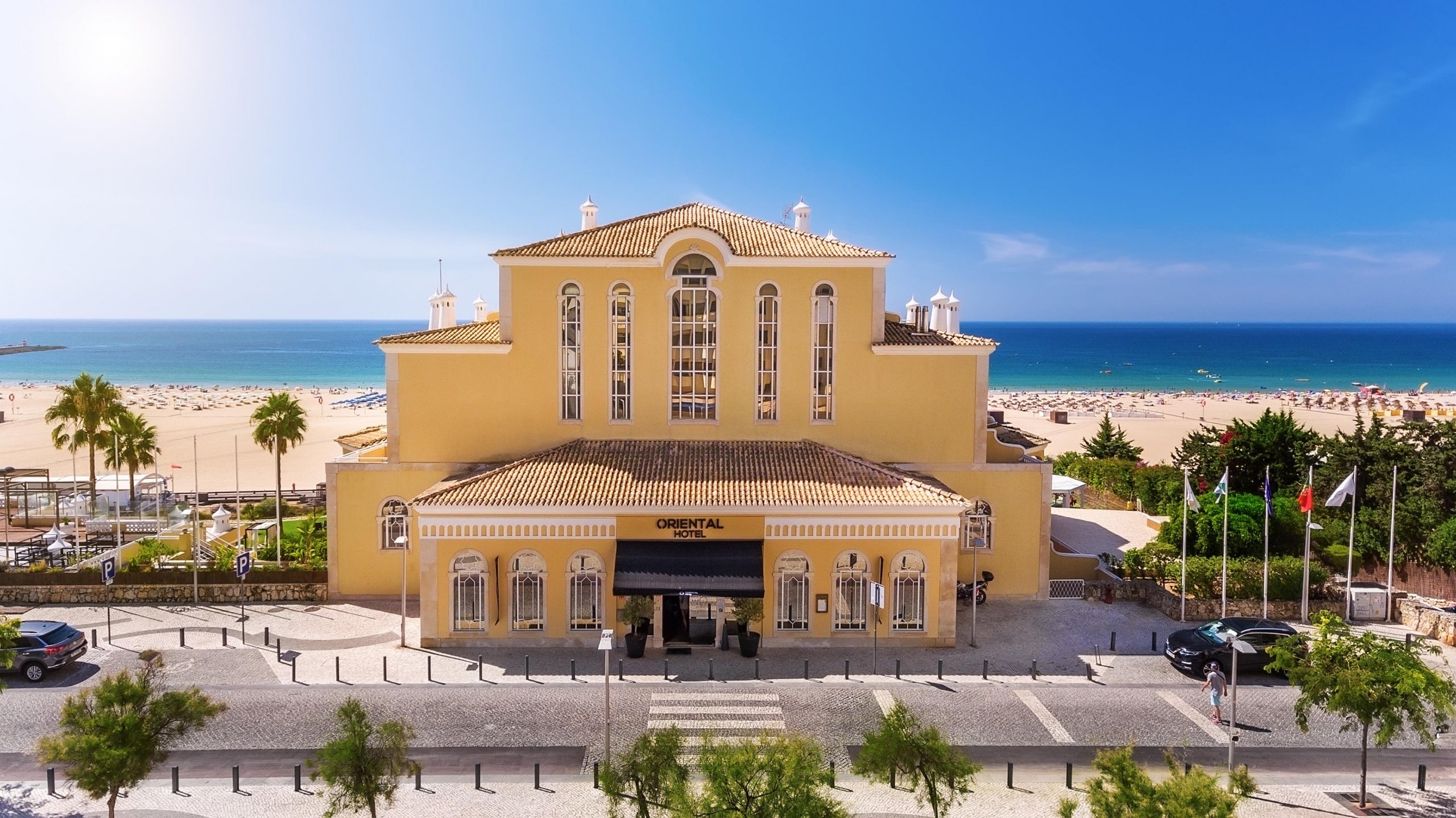 AP ORIENTAL BEACH AP ORIENTAL BEACH