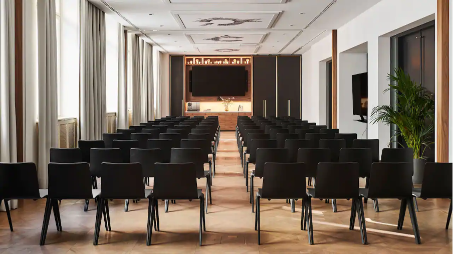 Andaz Prague by Hyatt Meeing Room Andaz Prague by Hyatt Meeting Room For Events