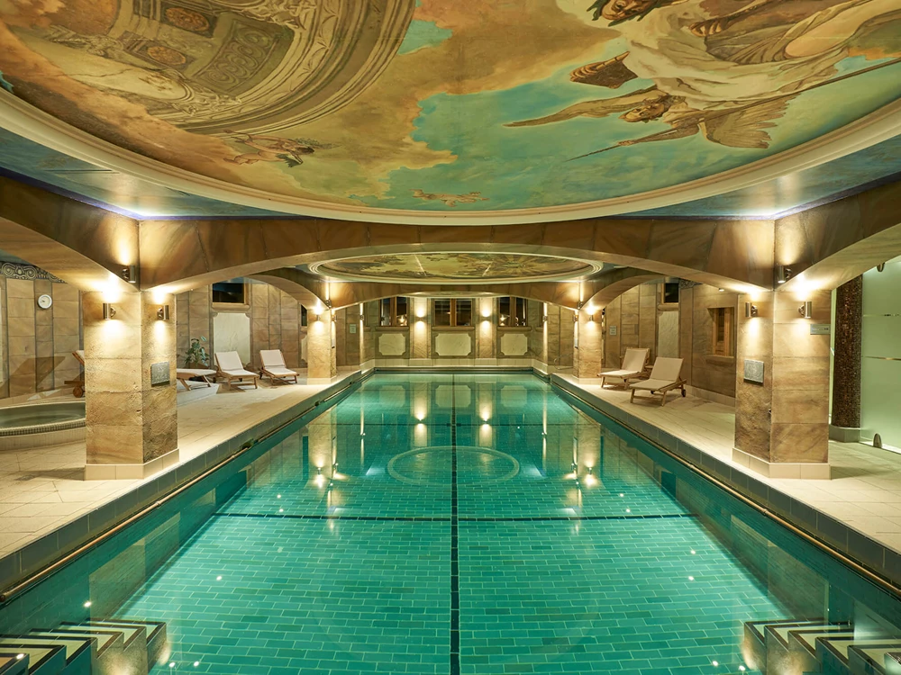 victorian-baths Grande Real Villa Itália Hotel & Spa Resort, Cascais - Classic Luxury Interior
