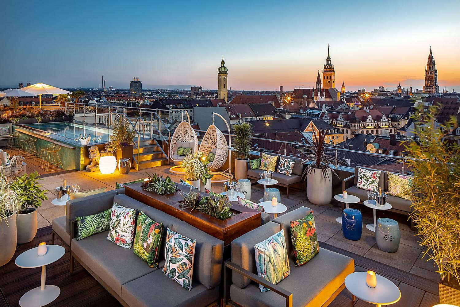 munich-dining-perrier-jouet-lounge-july2020 The Marriot, Prague - Meeting room for events