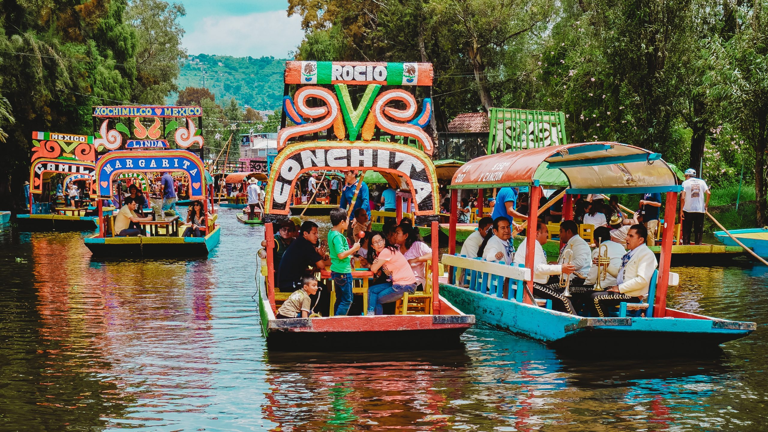 roberto-carlos-roman-don-_N6BAsuUqBc-unsplash The Julius Prague