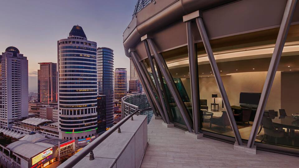 Hyatt-Centric-Levent-Istanbul-P075-Crown-Suite-Terrace.16x9 Temple of Peace, Cardiff - Meeting Rooms, Unique Event Venue