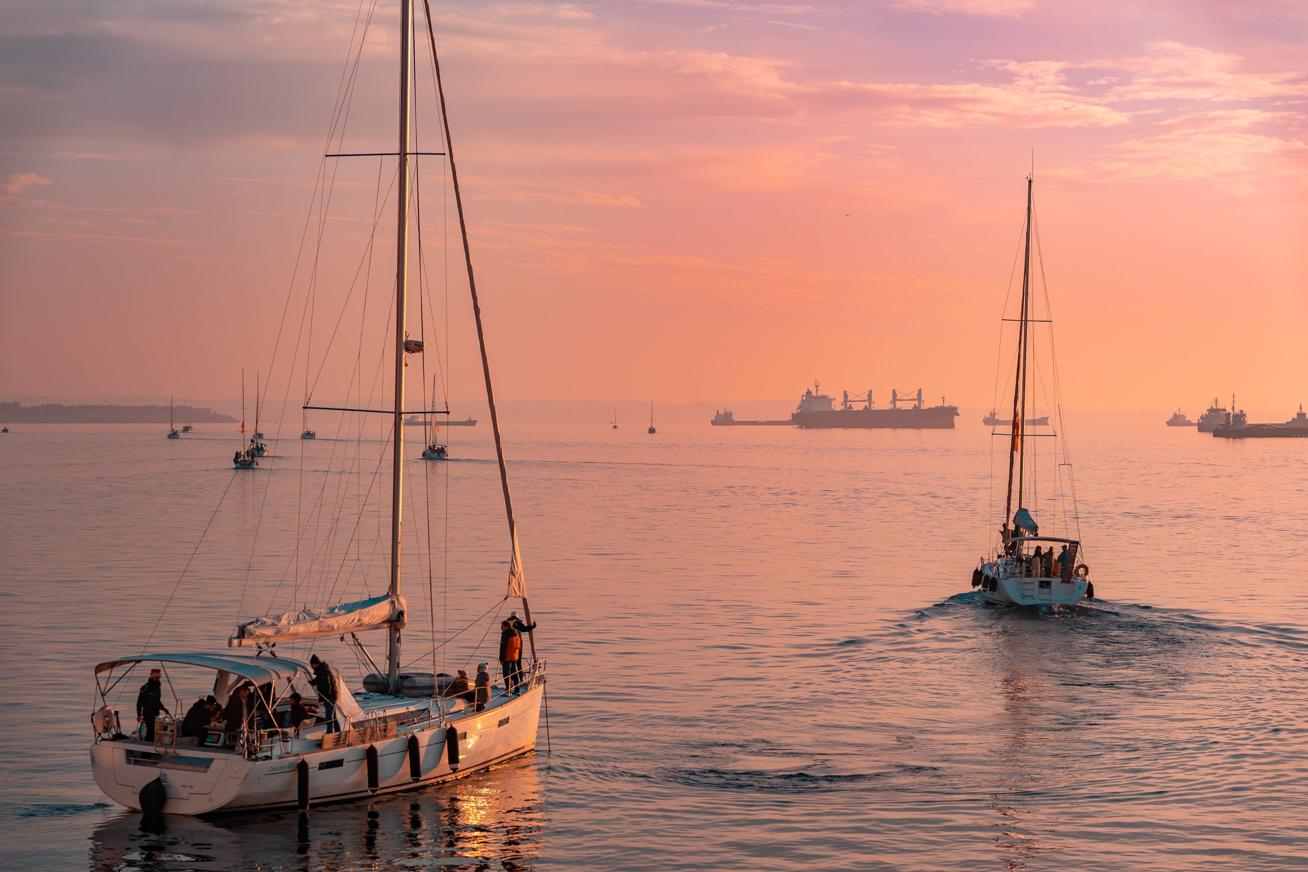jim-makos-oUKFUnEtCd8-unsplash