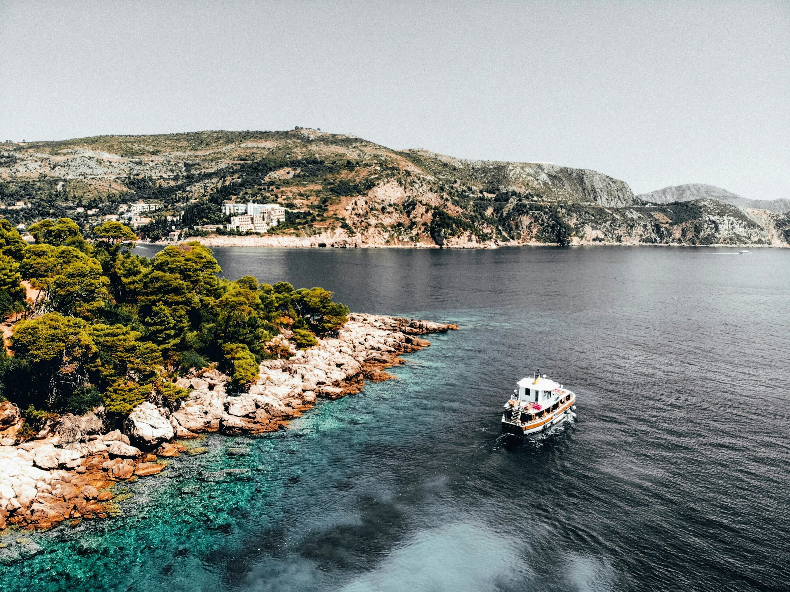 inera-isovic-iyLilO6JINA-unsplash