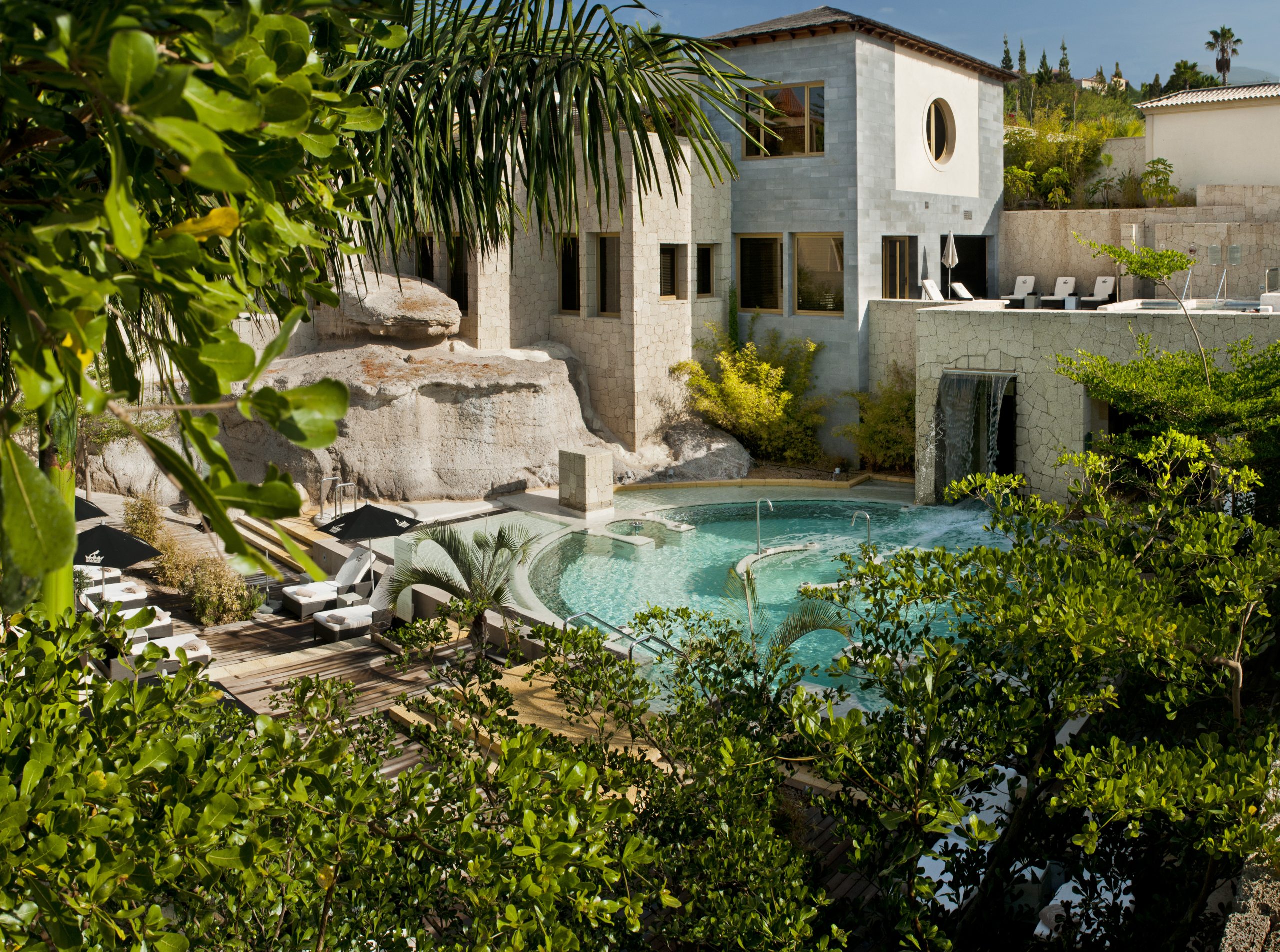 hi5-1-outdoor-thalassotherapy-circuit